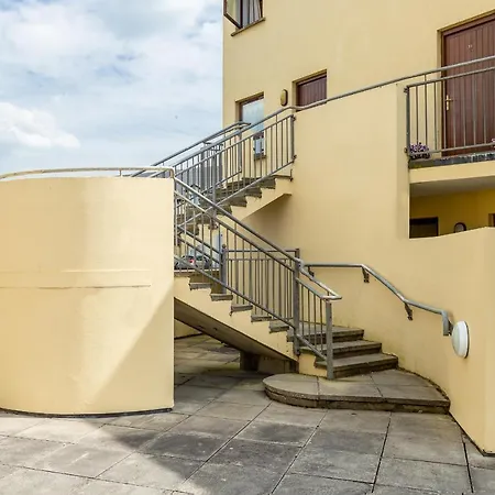10 Dough Beag Daire Lahinch